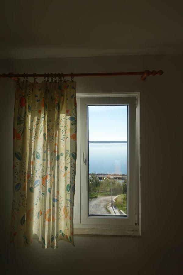 Apartments Galeb Rtina Buitenkant foto
