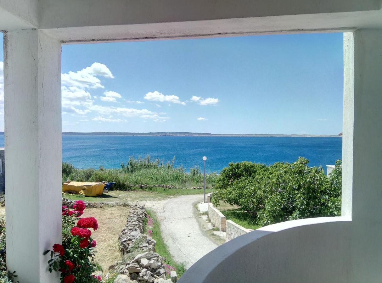 Apartments Galeb Rtina Buitenkant foto